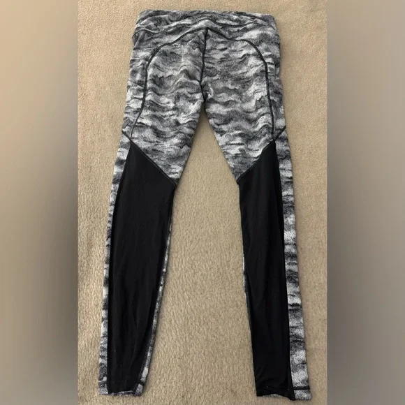 Lululemon Speed Tight V Power Luxtreme Hazy Days Black White / Black Size 10 - Picture 3 of 10